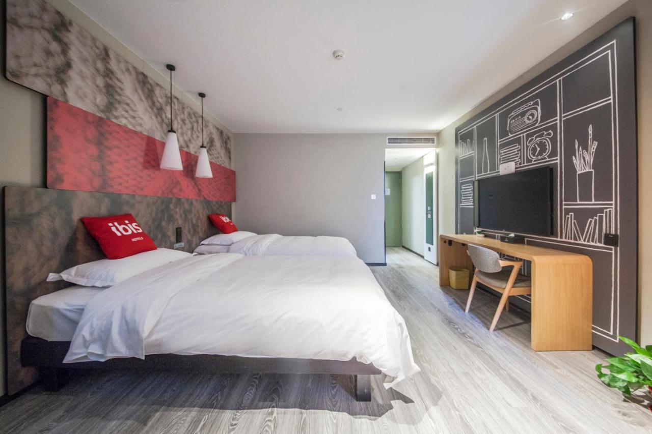 Ibis Nantong Middle Renmin Rd Hotel Exterior foto